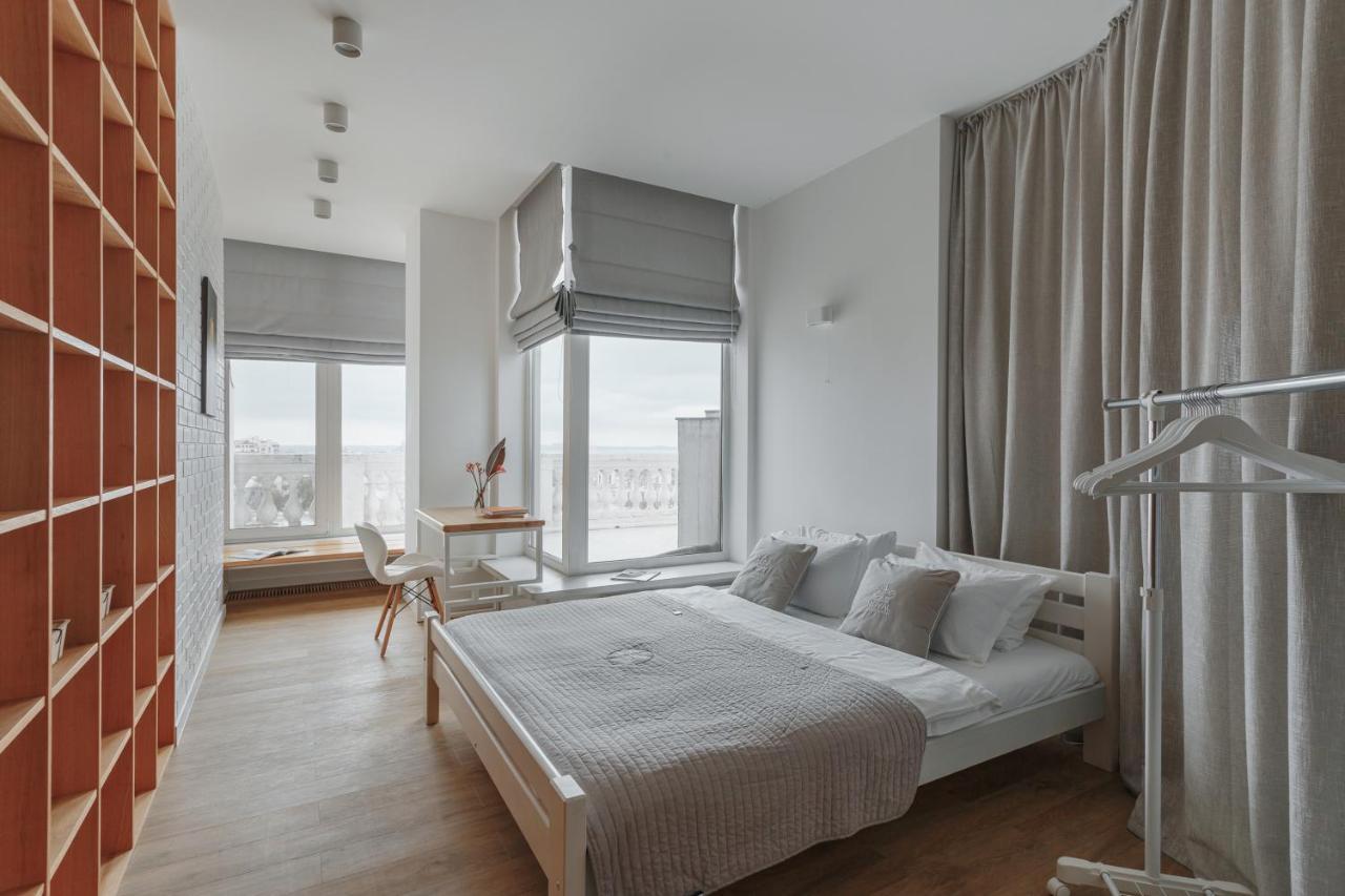 Royal Sky Apartments Odesa Exterior photo