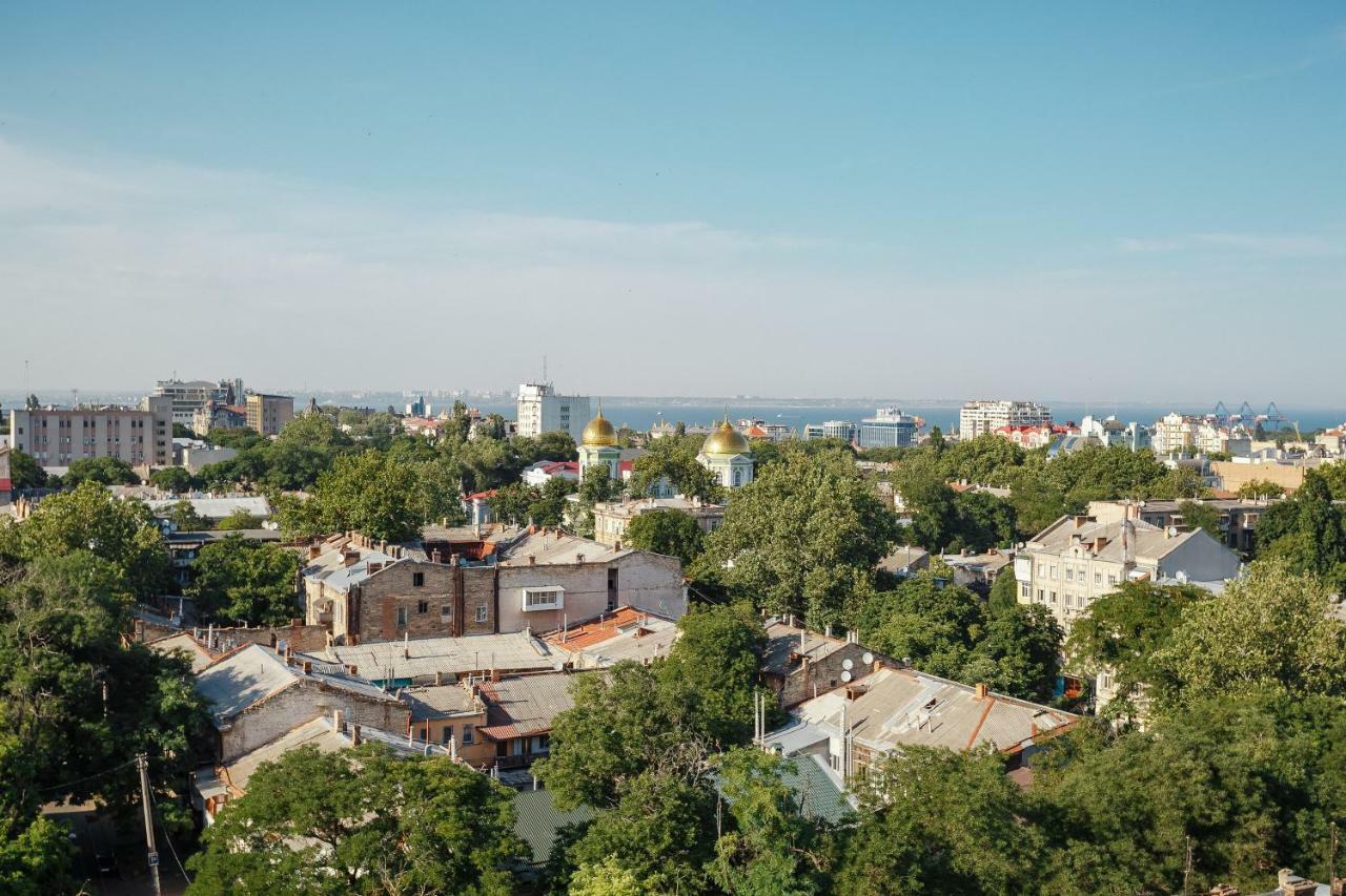 Royal Sky Apartments Odesa Exterior photo